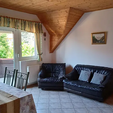 Balaton White House Pensiune 3*