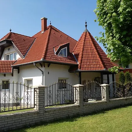 Balaton White House Vonyarcvashegy